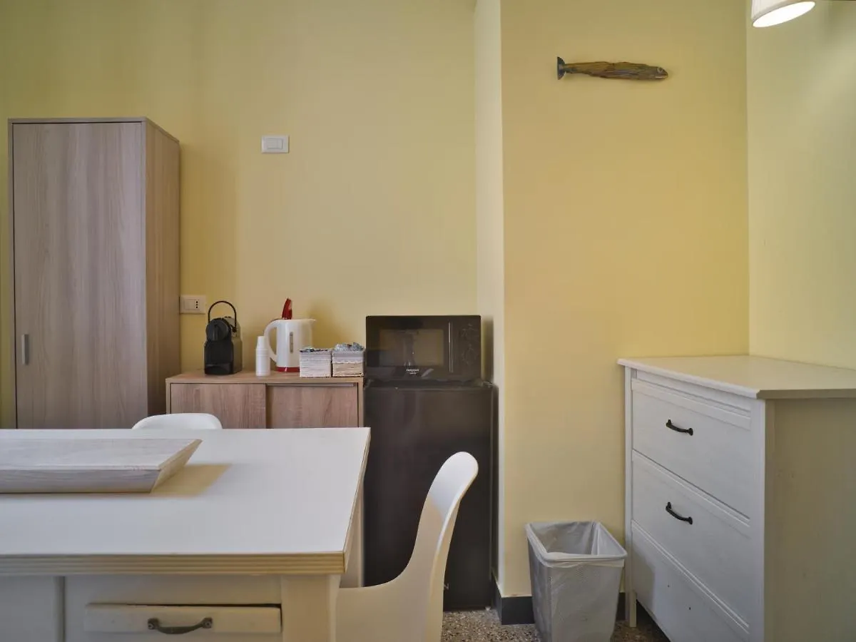 Gasthof Hotel 2 Passi Dal Mare Finale Ligure
